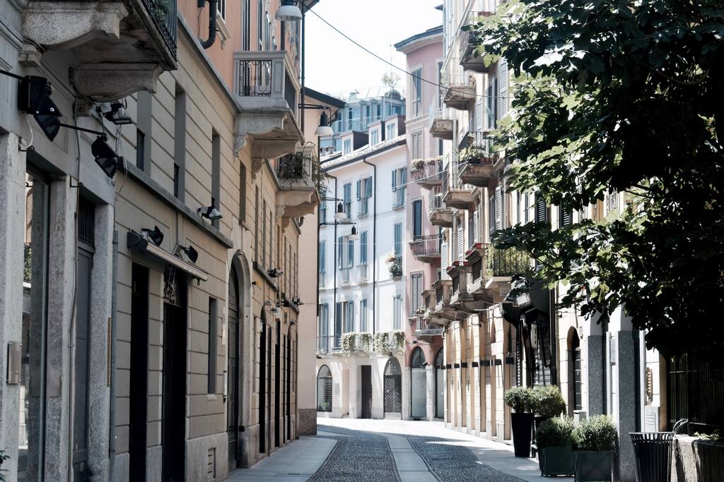 via Madonnina