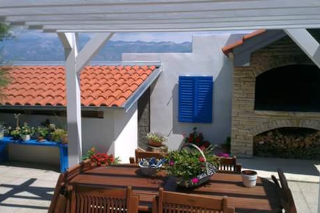 Barbeque and wiew on mountain Velebit