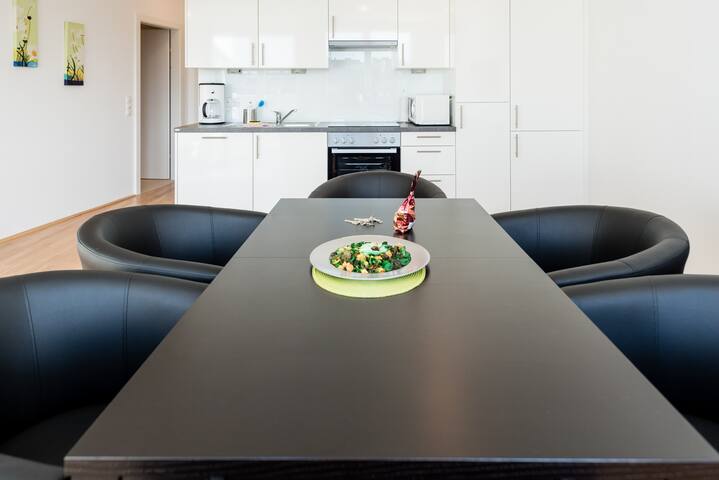 2 Bedroom Apartment with Balcony and Aircondition gallery image 4