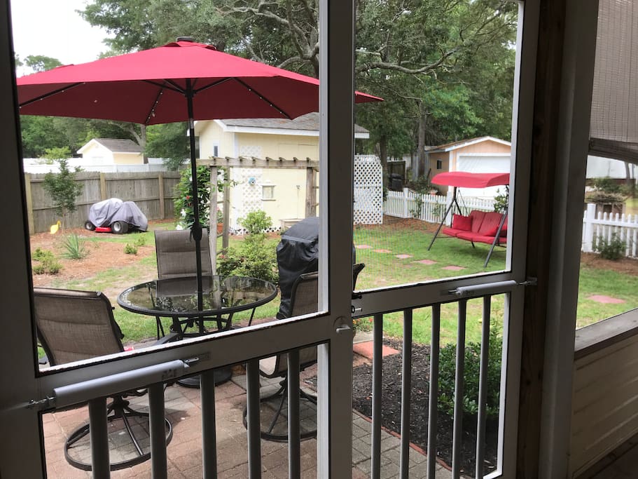 Outside swing or eating, sitting area