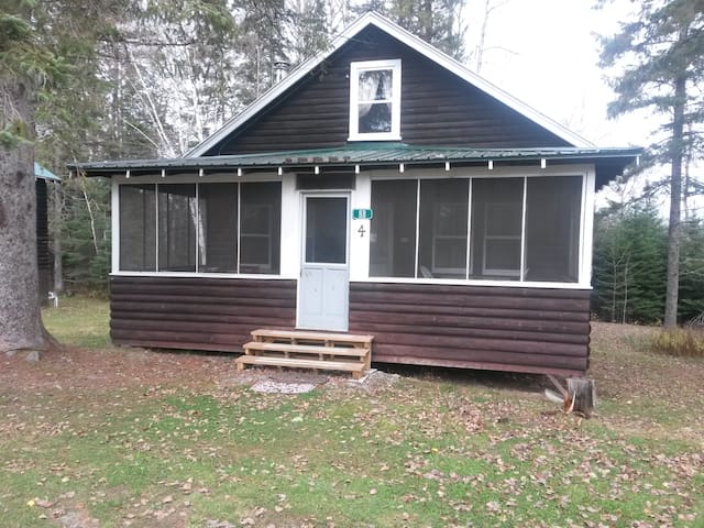 Listing in Mooselookmeguntic Lake