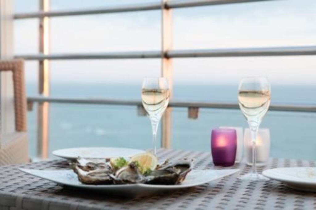 Apéritif sur le balcon