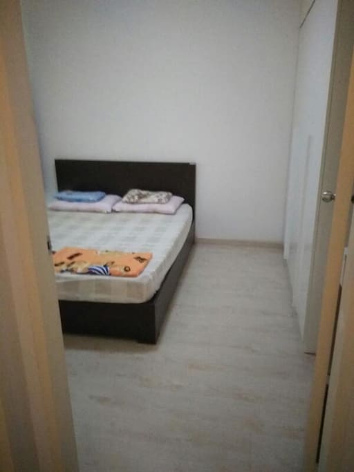 Bderoom 1