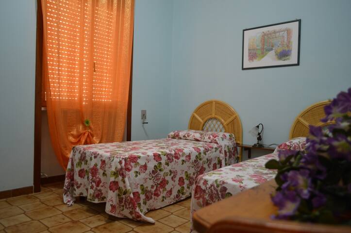 ‘BORGO REGINA’ Vacanze LOW-COST! gallery image 3