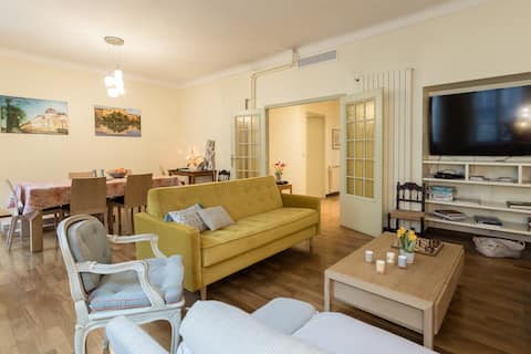 Top Airbnb: Le Giuliano - Carré d'Or - Negresco - Sea in Rue De France