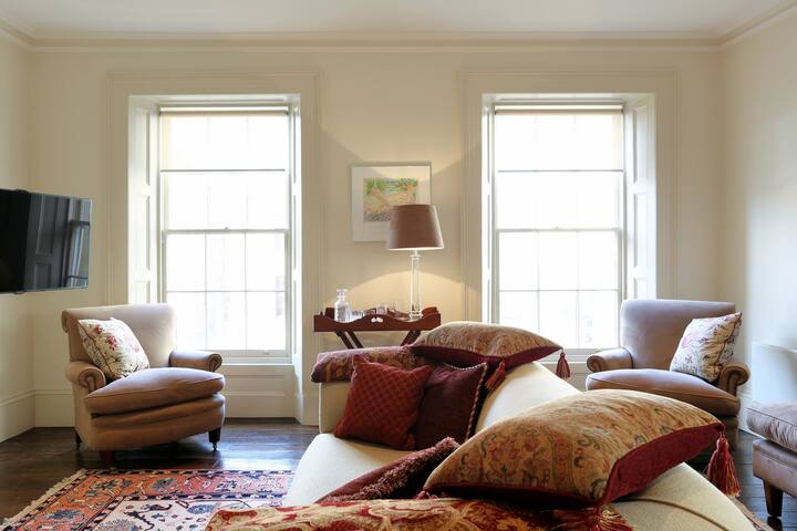 The Residences – Hobart Level 1 gallery image 3