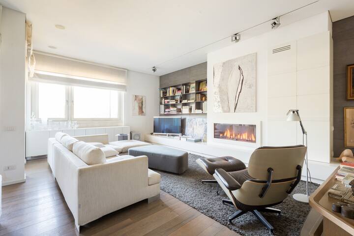 [Rome] Luxury Penthouse•Exclusive View City Center gallery image 4