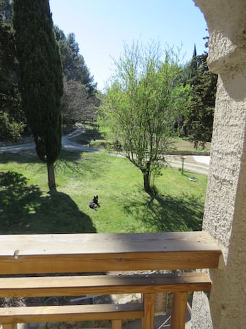 Airbnb Salon De Provence Vacation Rentals Places To Stay