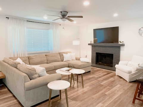 Popular Airbnb listing: The Retreat, walk to Mayo Clinic! in Isle Of Palms