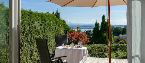 One one's a one-of-a-lane