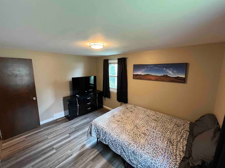 საძინებელი 1