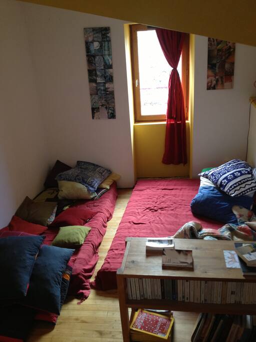 la chambre d'amis pouvant accueillir jusqu'à 5 personnes
