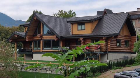 Log Escape - Whole Home | 12 Guests  | Upto 7 Beds