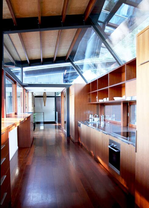 Gourmet kitchen