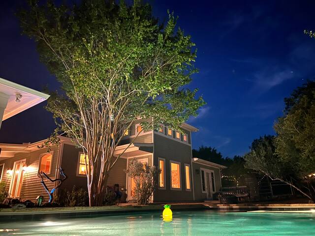 Relaxing Retreat Villa with Pool+Hot Tub+Goats