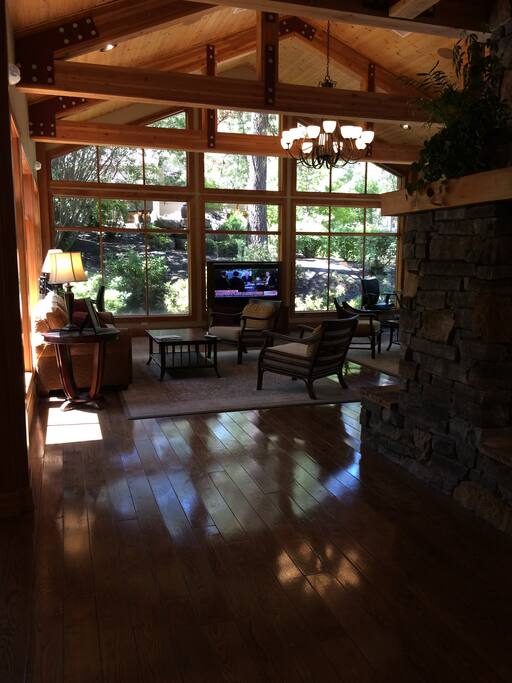 Main checkin lobby/desk area