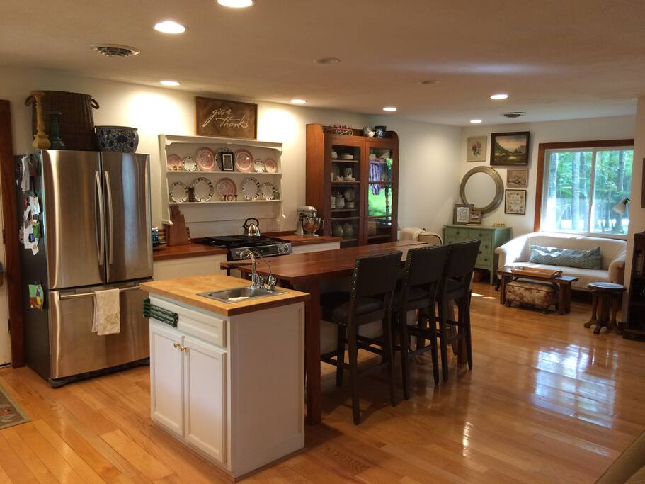Fully stocked kitchen with new appliances
