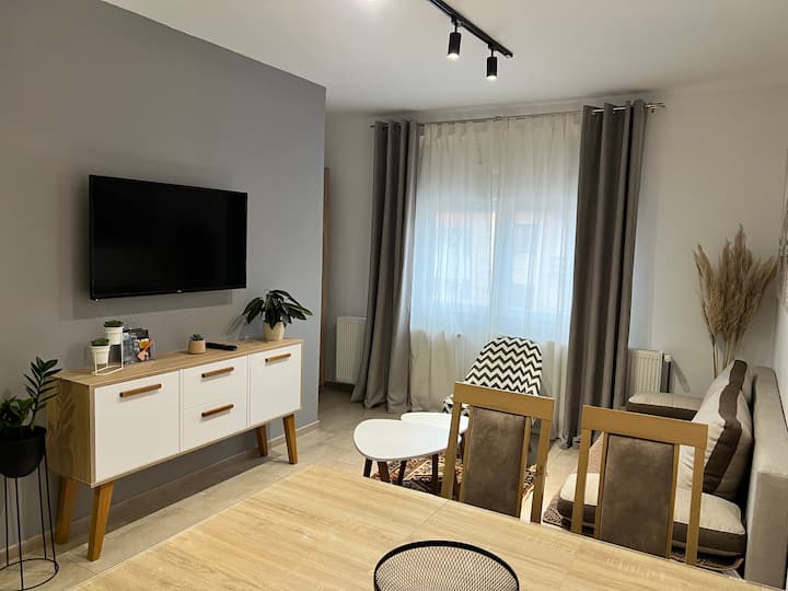 "Ana 4" Apartment