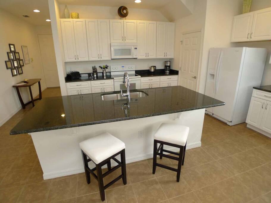 2625 rosemont circle, providence (6).jpg