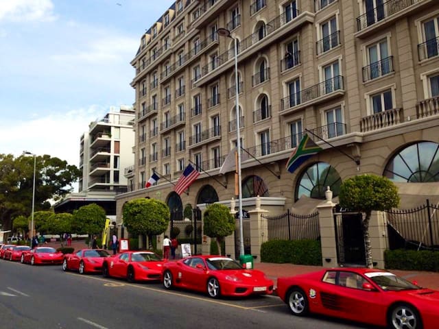 Cape Royale 2 Bedroom Apt