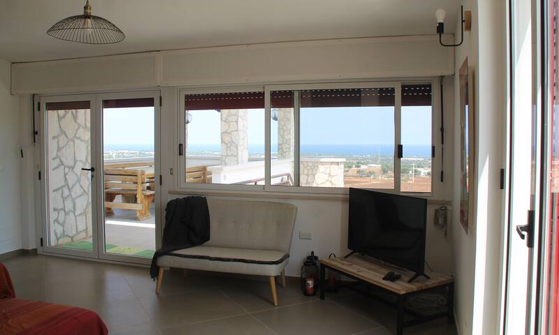 Sea view, private pool, playground, 3 km from sea gallery image 3