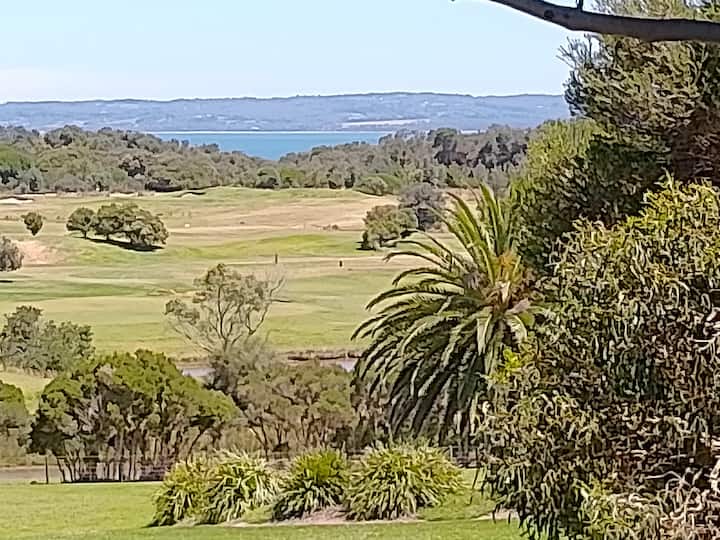 Island Breeze - Phillip Island