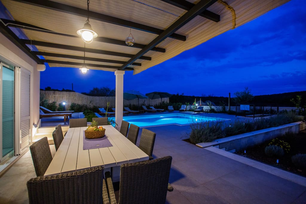 Outside covered dining area