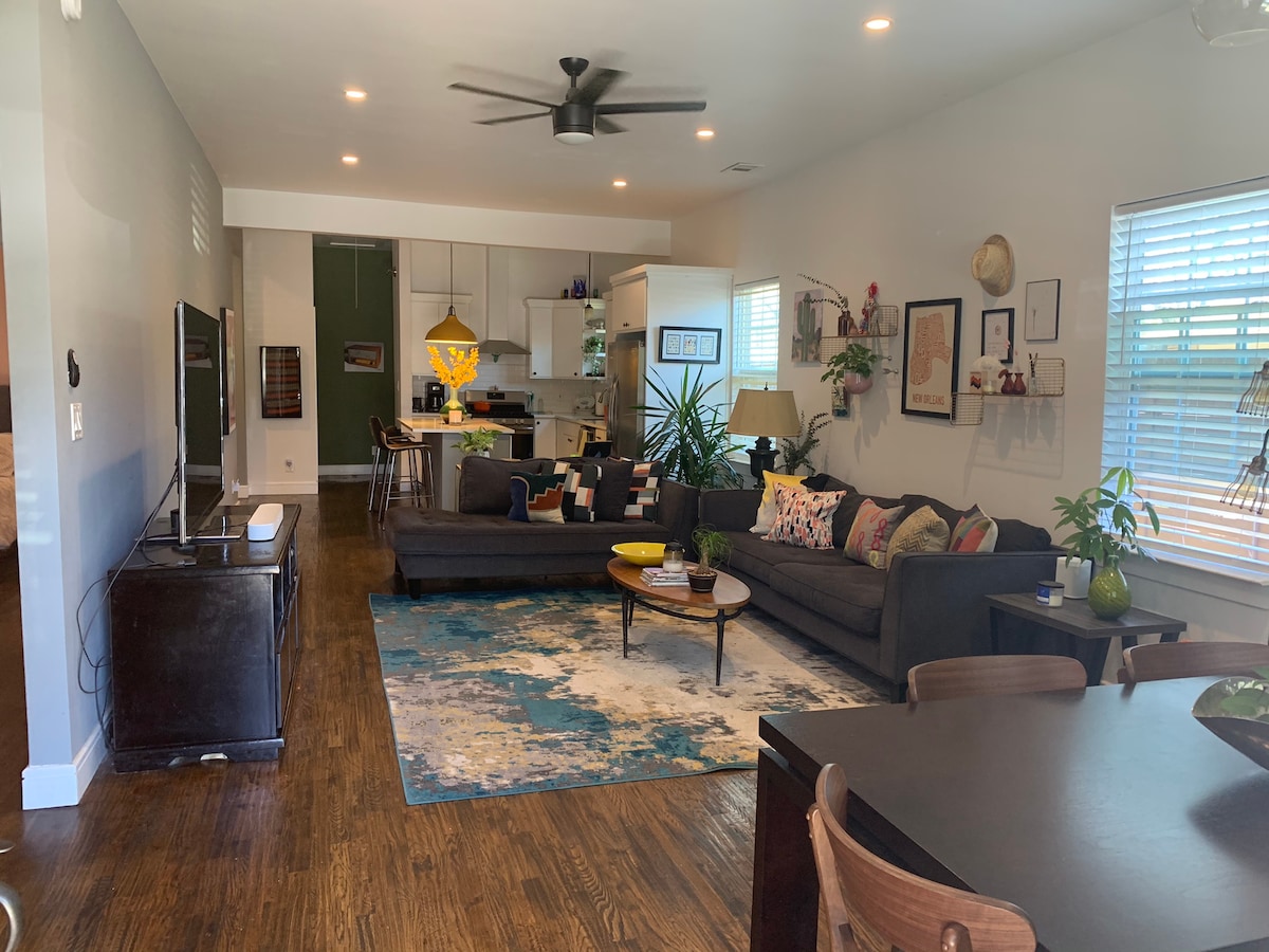 Successful Airbnb property: Bishop Arts Bungalow Escape in Bishop Arts District