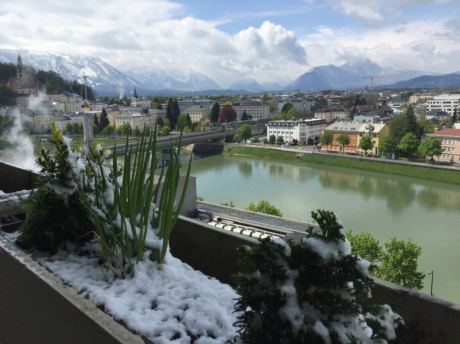 RIver Salzach and the railway bridge
