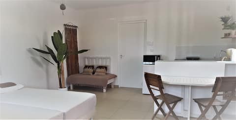 Cozy studio Coral, a piece of history.