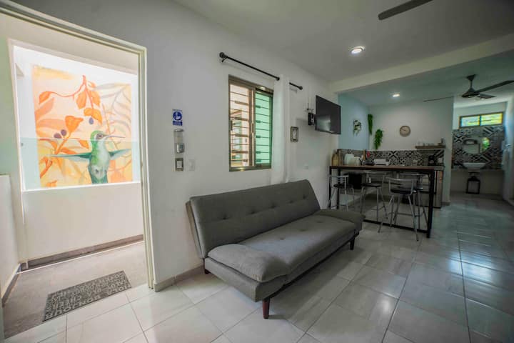 Depto. Fam Céntrico C.alberca,wifi & Auto Check-in - Bacalar