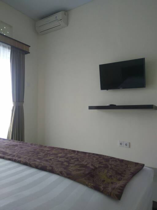 with tv led 32"