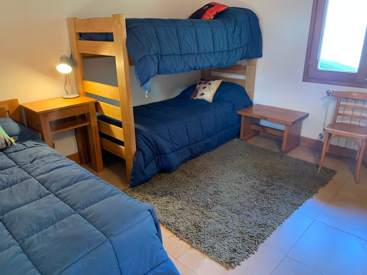 Ghorofa ya Juu ya Chumba cha Kulala Kitatu