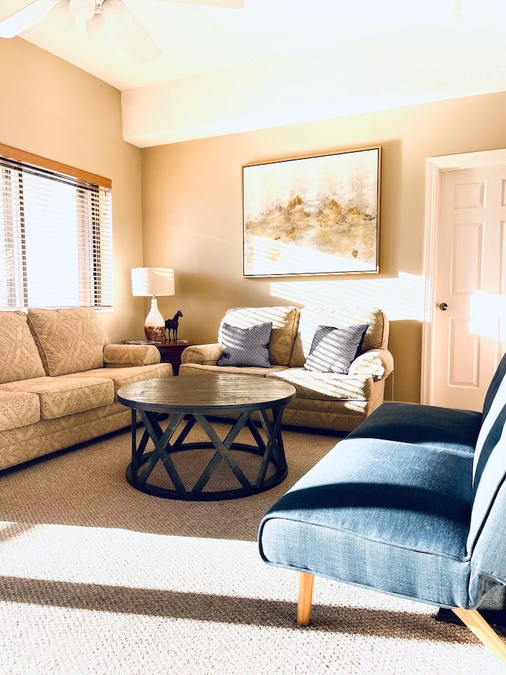 Ski Sugar Mtn : 2 King New Beds : Incredible View - Linville, NC
