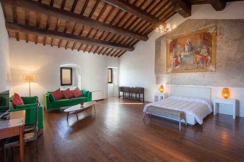 Il Castello di Campello Suite