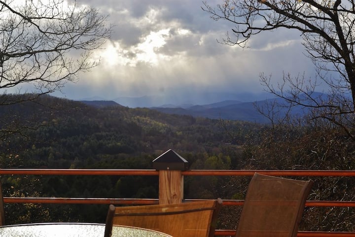 Rambling Ridge Hendersonville Nc