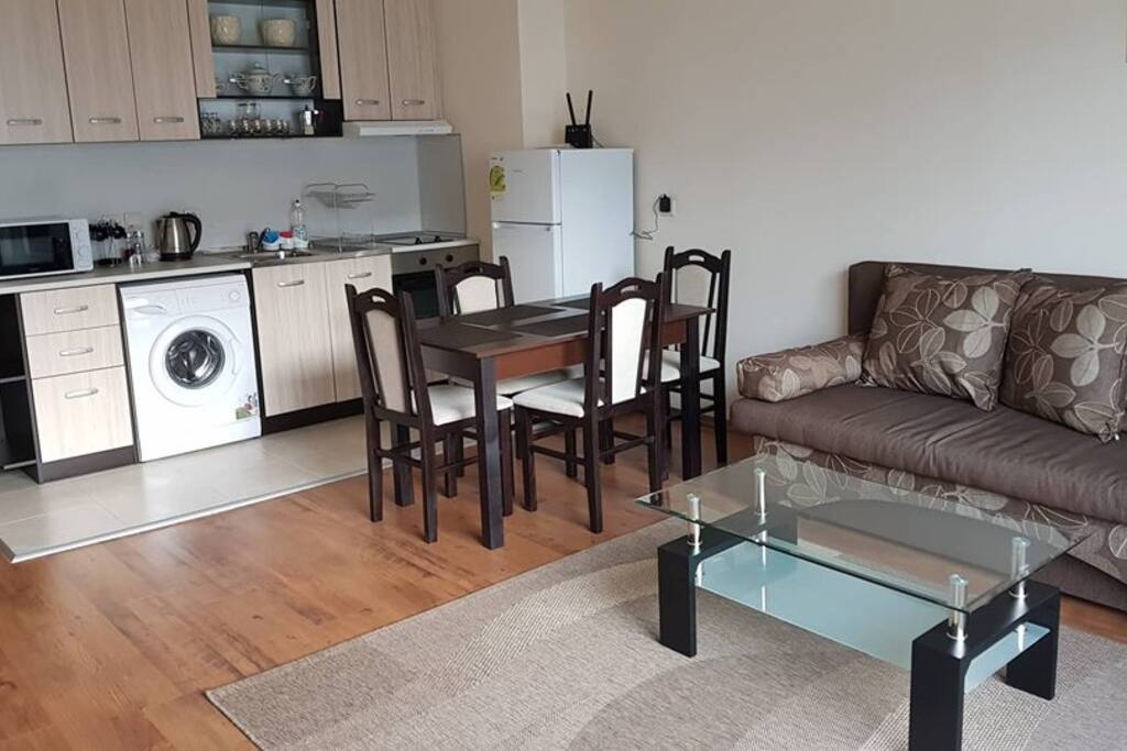 Living Room & Kitchen Box