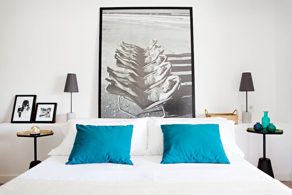 King size bed