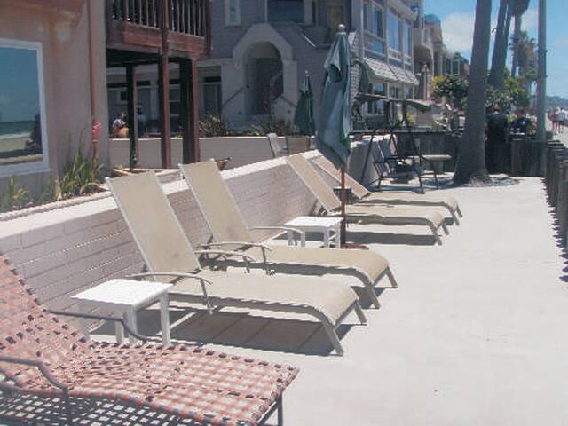 Nothing beats Ocean Front! gallery image 5