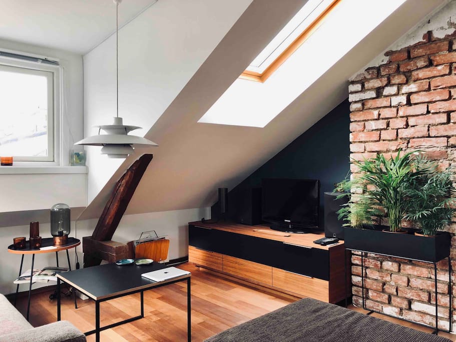 TV-area