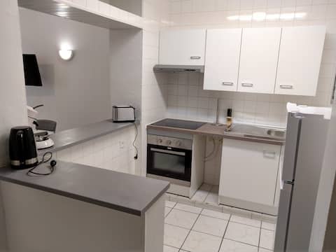 Pleasant house 2 bedrooms 5 mins Valenciennes and garage