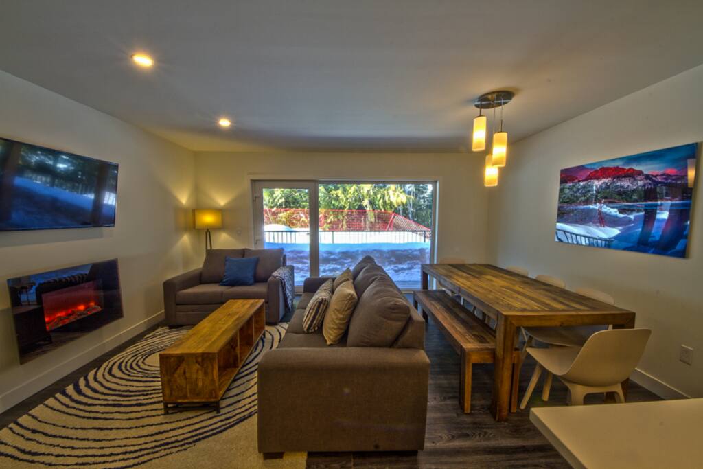 Comfortable main floor living with BBQ on deck.