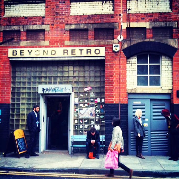 Foto di: Beyond Retro Cheshire Street