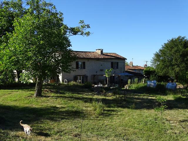 Three bedrooms / bathrooms on a farm