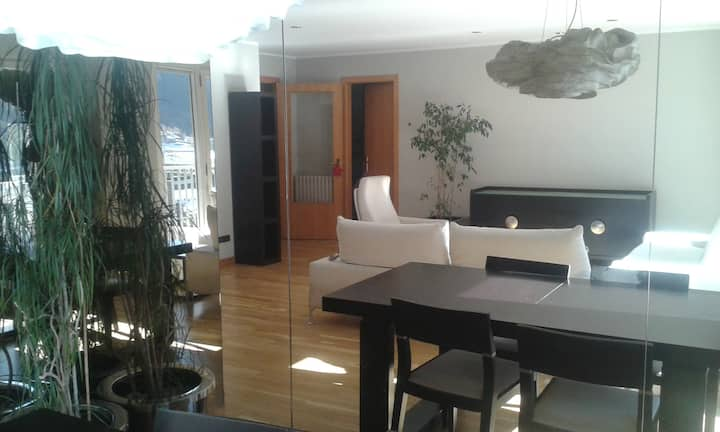 Very sunny apartment in downtown Andorra la Vella