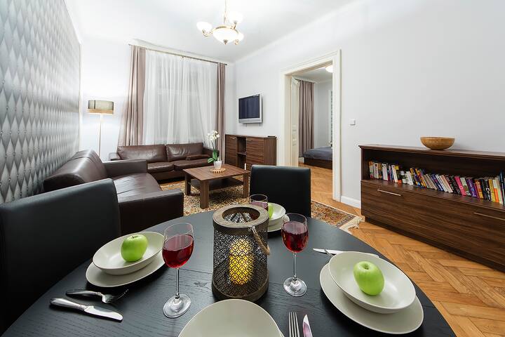 The Good King Wenceslas 2 bedrooms A/C Apartment