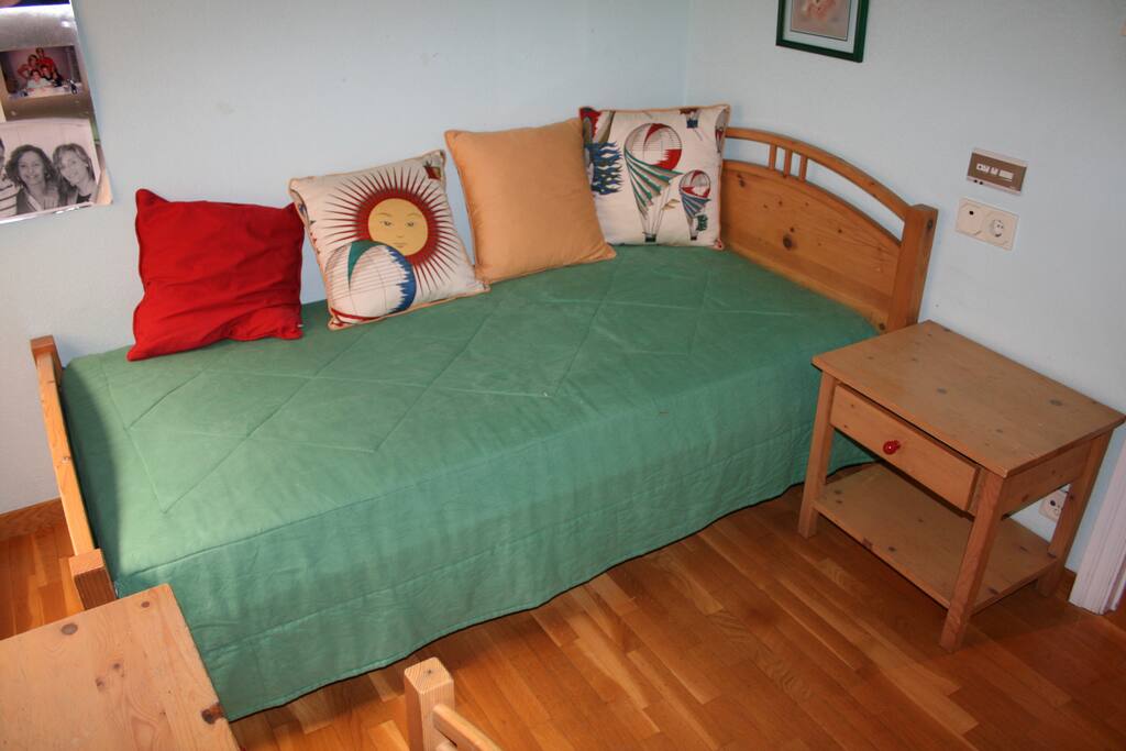 Single Room / Habitacion individual