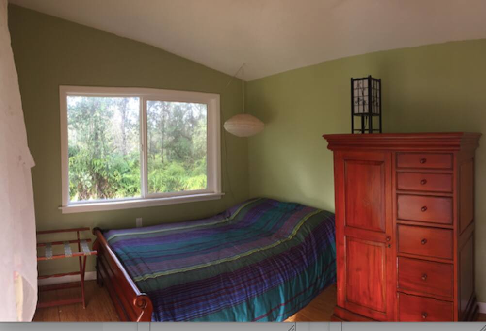 Ohana Queen Bed