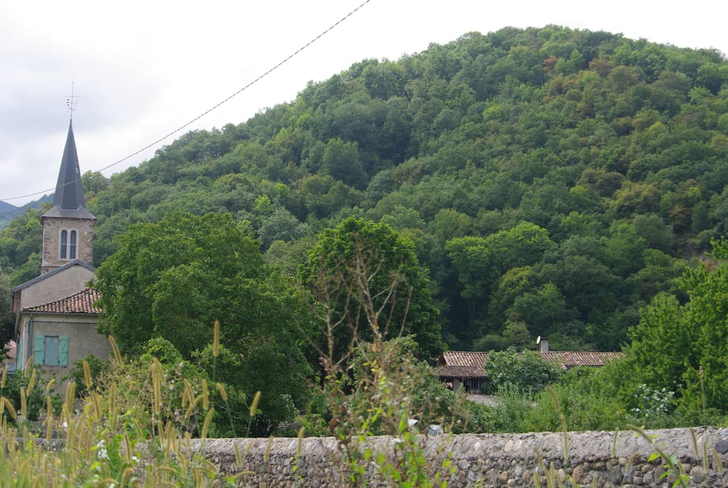 Sarp, au pied de la Vallée de la Barousse