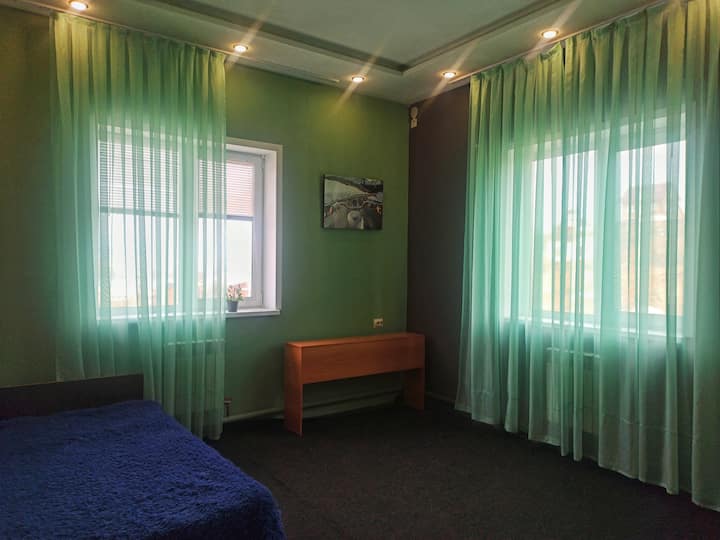 საძინებელი 1